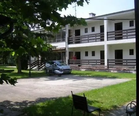 Beach Club Panzio & Camping